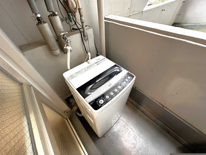 【洗濯機・タオル】ホテルと違い岐阜駅ウィークリーマンションでは洗濯が毎日できます。その分、着替えも少なく、手軽に利用できるをコンセプトに7日以上の生活に適したお部屋となってます♪