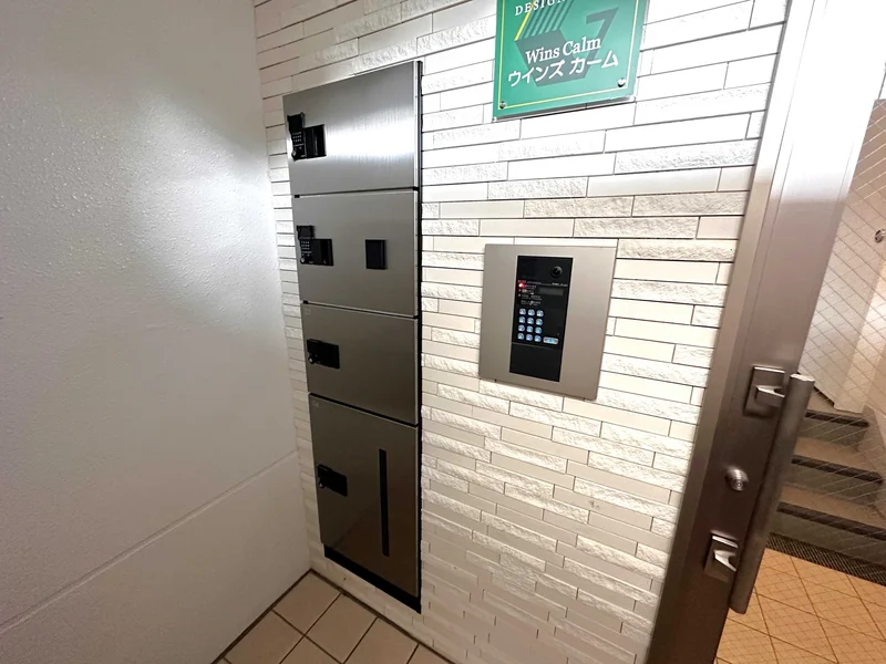 大型テレビ、DVDﾌﾟﾚｲﾔｰ、ﾄﾞﾗｲﾔｰ、布団などの寝具など全て完備です♪また、岐阜駅前ウィークリーマンションではオートロック・防犯カメラも完備♪