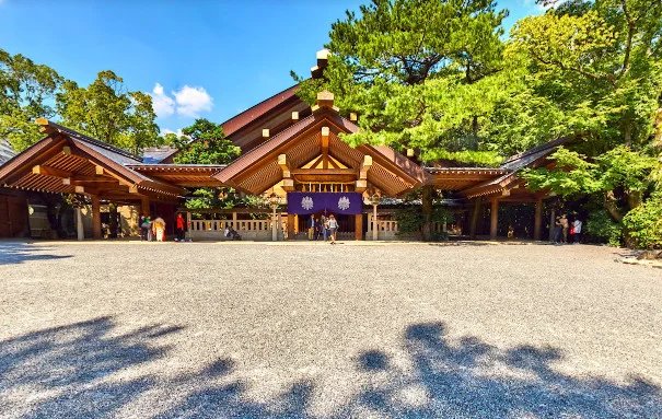 熱田神宮まで車で7分