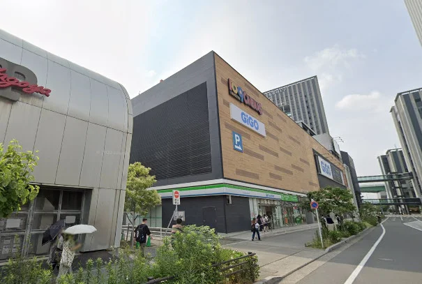 109シネマズ名古屋まで徒歩22分。