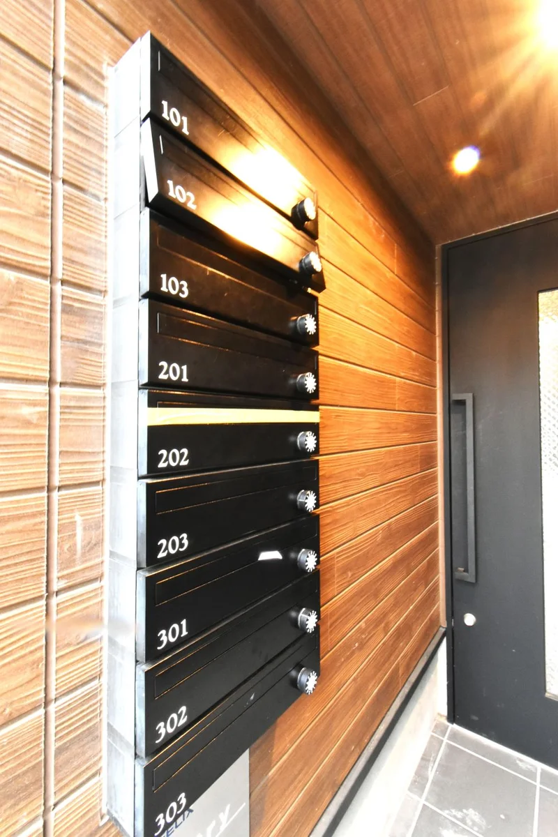 郵便ポストありで郵送物も受け取り可能！