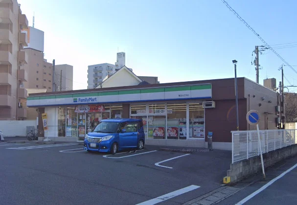 ファミリーマート 豊田山之手店まで徒歩7分。