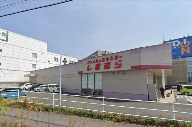 ファッションセンターしまむら 大林店まで車で7分。