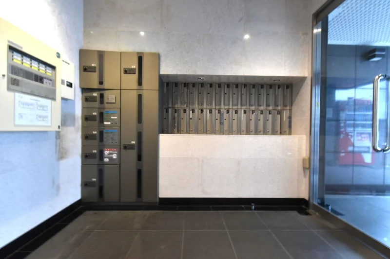 集合ポスト　宅配BOXありでインターネットで購入したものなど利用可能！