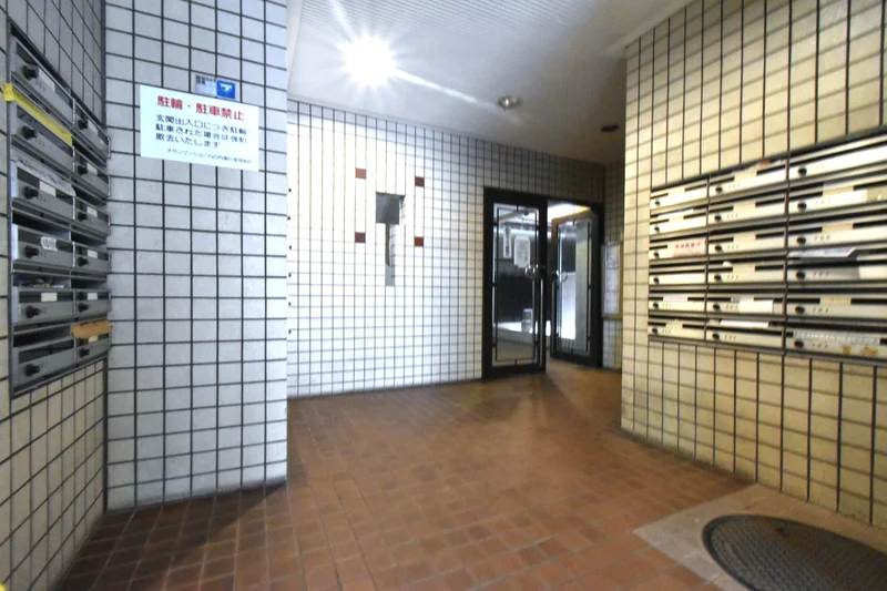 郵便ポストもあり　郵便物の受け取り可能！