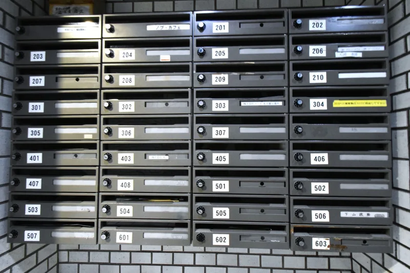 郵便ポストあり　郵送物も受け取り可能となっております！