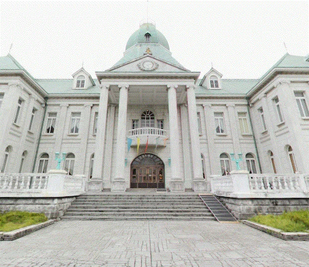 お菓子の城まで車で15分