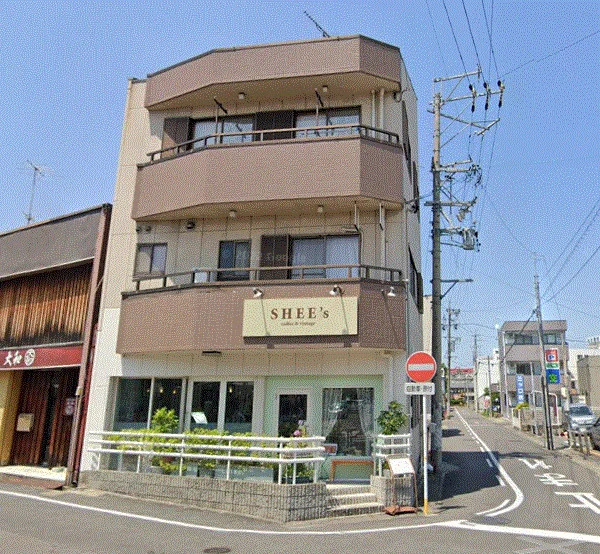 SHEE's coffee & vintageまで徒歩8分