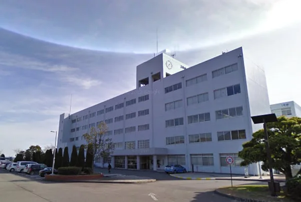 愛知工科大学まで車で13分。