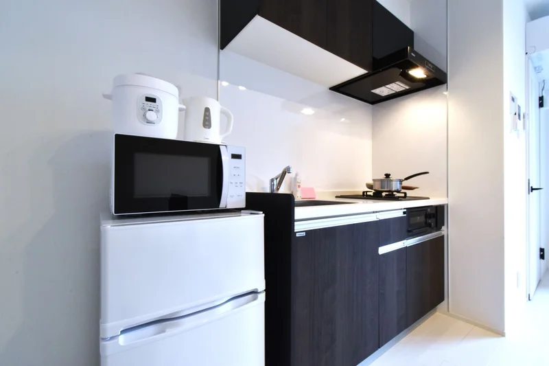 冷蔵庫・電子レンジ・電気ケトル・炊飯器など家電類豊富にすべて標準品！