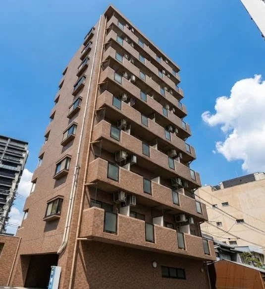 オートロック付でセキュリティ対策がある物件！　宅配BOX・駐輪場有のお部屋が嬉しい物件！