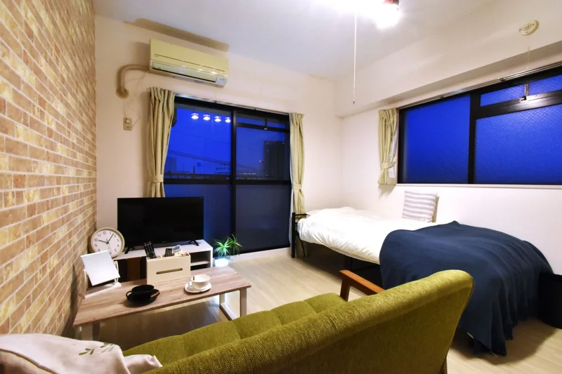 エアコン冷房暖房可能で温度調整へ！　一年を通して快適にお過ごしいただけます！