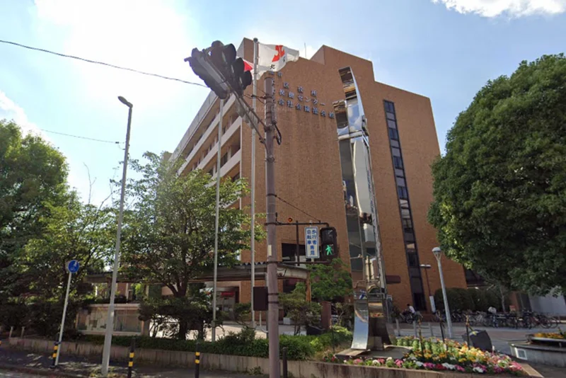 名古屋市北区役所まで車で15分。