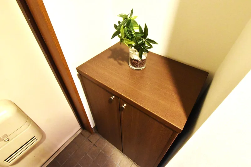 シュースBOXにて　靴やヒール・サンダルなど収納可能！　リフォーム中などの滞在にも便利！