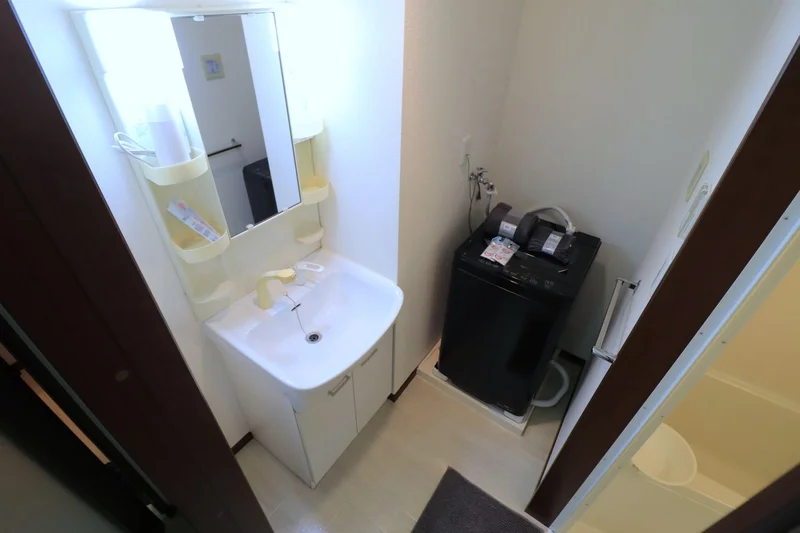 歯磨きや髪のセットなど便利なアイテム！