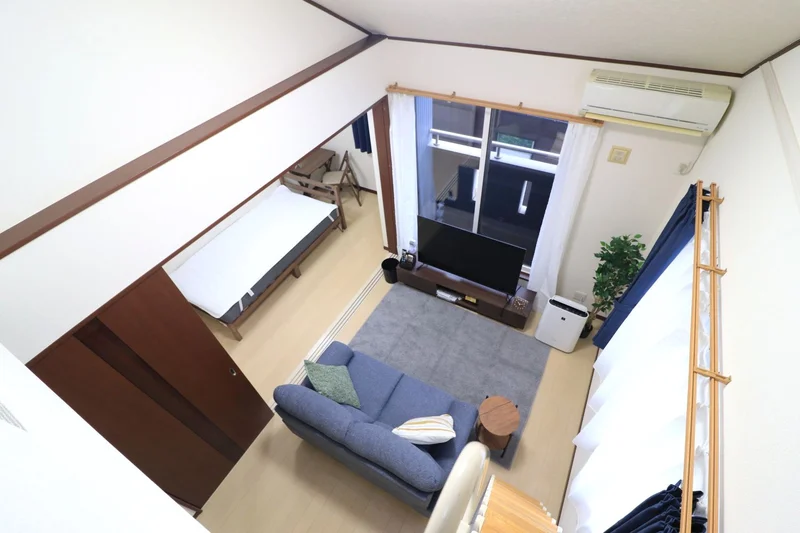 天井が高いので解放感があり快適空間！！