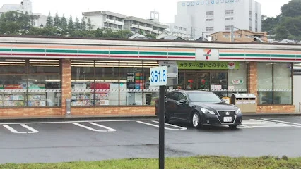 セブン-イレブン 仙台泉山の寺１丁目店まで徒歩４分