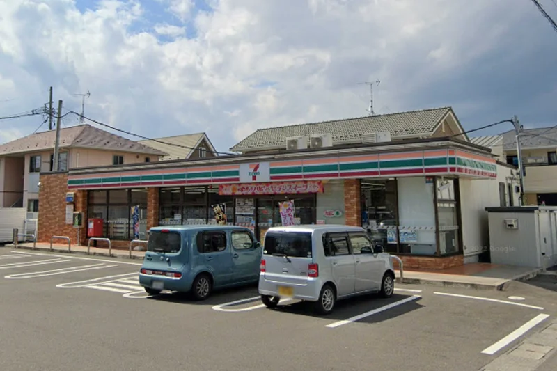 セブン-イレブン 多賀城桜木店まで徒歩8分。