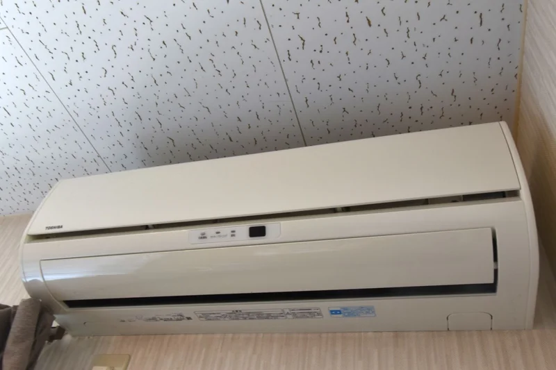 エアコンにより冷房暖房の調整にて　春夏秋冬快適な室温でご利用いただけます！