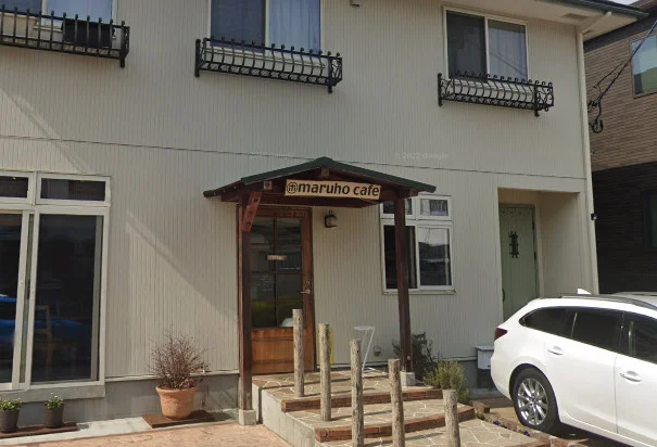 マルホ カフェ (maruho cafe)まで徒歩5分