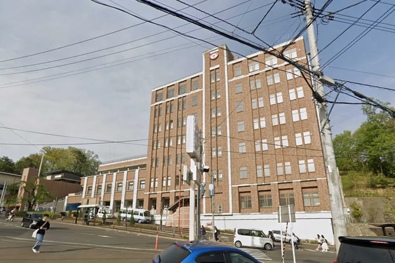 東北福祉大学まで徒歩1分。