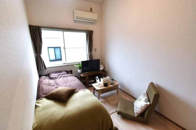 座椅子有で　テレビで休日やお仕事帰りも楽しくお過ごしいただけます！