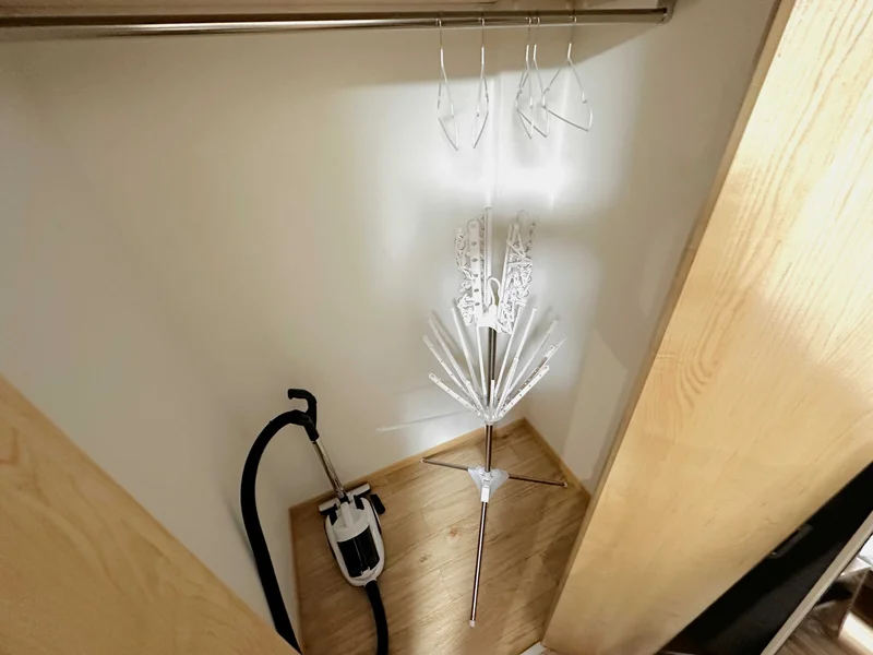 【掃除機完備】滋賀大津(滋賀病院前)ウィークリーマンション・滋賀大津(滋賀病院前)マンスリーマンションではビジネスホテルと違い、自宅と同じように生活できるのが強みの1つです。