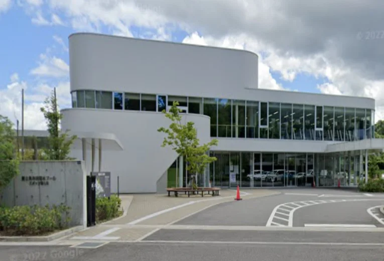 富士見市民温水プール 　徒歩１２分