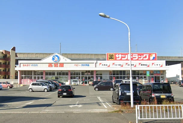 西松屋 久留米白山店まで徒歩9分。