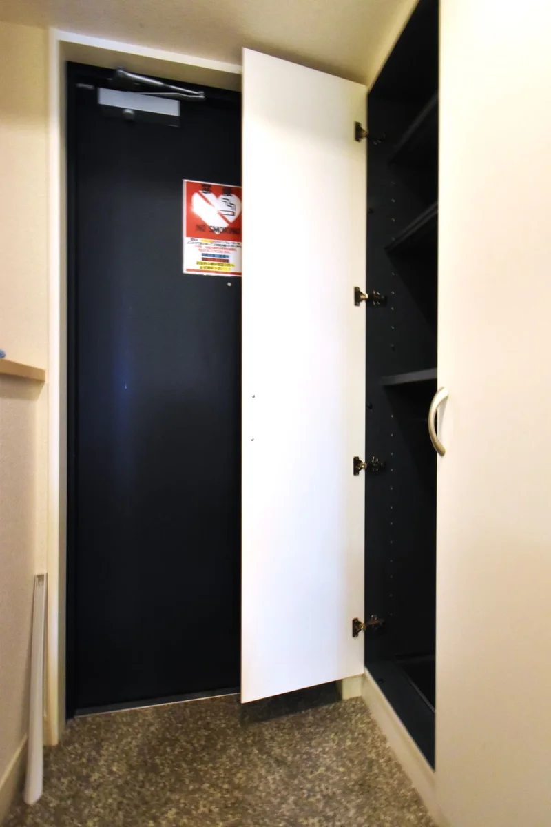 シューズBOXあり！　長期滞在のときも靴など収納できるので便利！