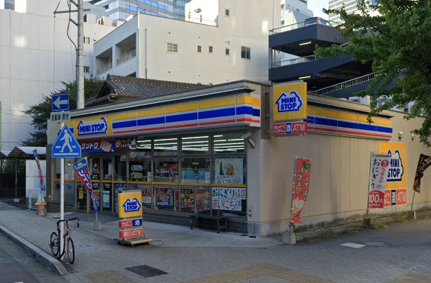 ミニストップ 名駅南１丁目店まで徒歩2分。