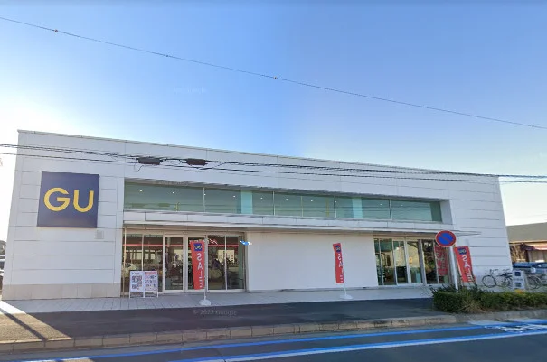 ジーユー（GU）豊橋小向店まで徒歩22分。