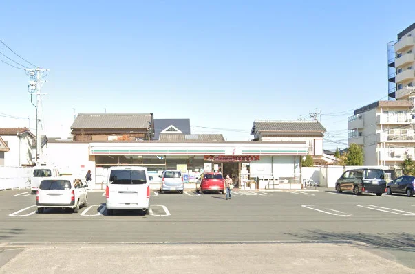 セブン-イレブン 豊橋北島町店まで徒歩4分。