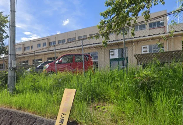 大津市立瀬田中学校まで徒歩7分、500ｍ。