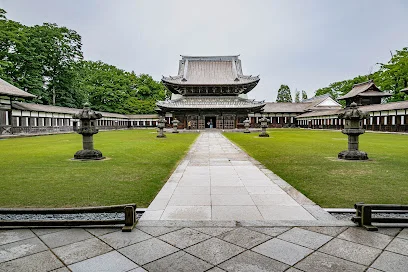 瑞龍寺大庫裏まで徒歩5分