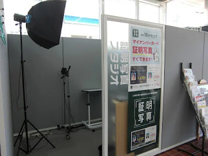 カメラのキタムラ 高岡・鐘紡町店まで徒歩11分