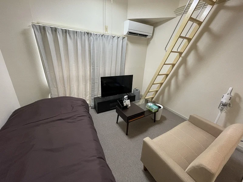 「荷物は一つだけ持ってきても、快適に生活できる」をモットーにした、高岡（砺波・氷見・小矢部・射水エリア）のウィークリーマンションの室内画像イメージです。また、長期滞在のお客様向けに、高岡（砺波・氷見・小矢部・射水エリア）のマンスリーマンションプランもご用意しています。