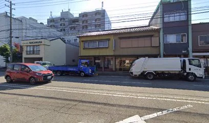 高嶋クリーニング店まで徒歩5分