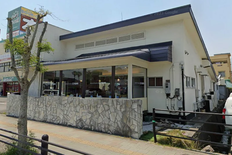 Natural Bakery Cramまで徒歩8分。