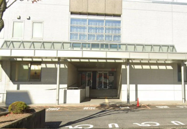 四日市市文化会館　徒歩１２分