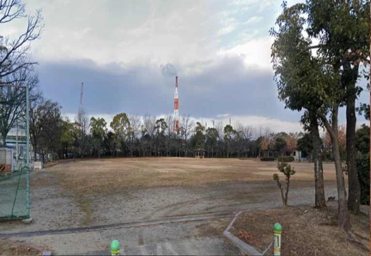 中里緑地　徒歩１０分