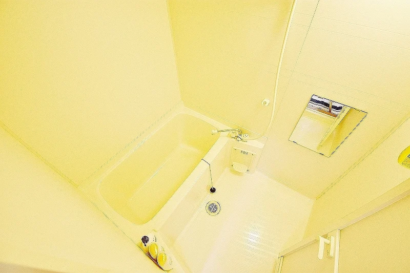 バスルーム画像イメージです♪四日市市(四日市塩浜駅前)ウィークリーマンションでは、お風呂用の桶もあるのでごゆっくりと快適にご利用いただけます★