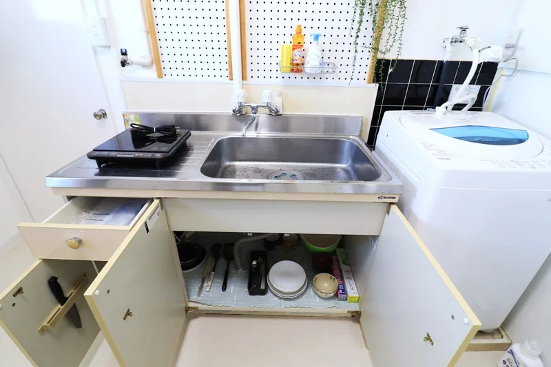 食器類も豊富で県外出張にも家計を助ける備品ラインナップ！