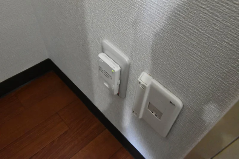 インターネット無料　WIFI付きでテレワークや在宅ワークにも最適！