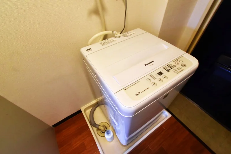 洗濯機あり！　毎日洗濯できるので長期の滞在でも清潔に保っていただけます！