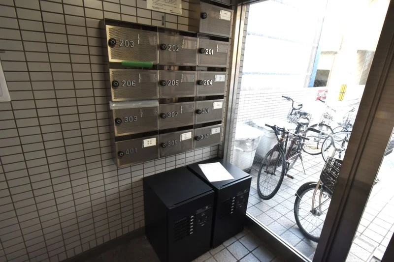 郵便ポストありで郵送物受け取り可能！宅配BOXあり！ネット購入にも最適！