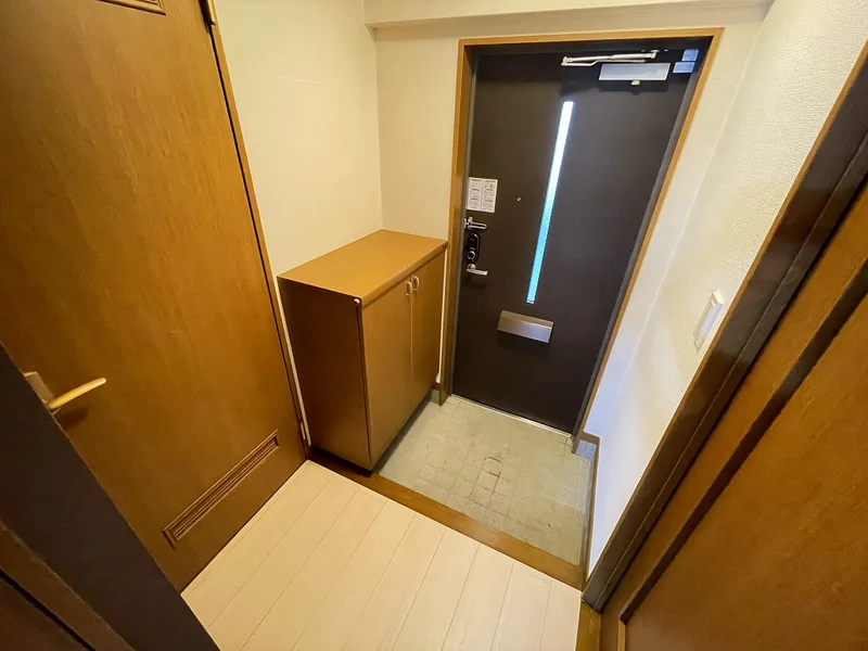 玄関にはシューズＢＯＸがございますので毎回片づけていただき、常に清潔な空間を保っていただくことが可能です♪