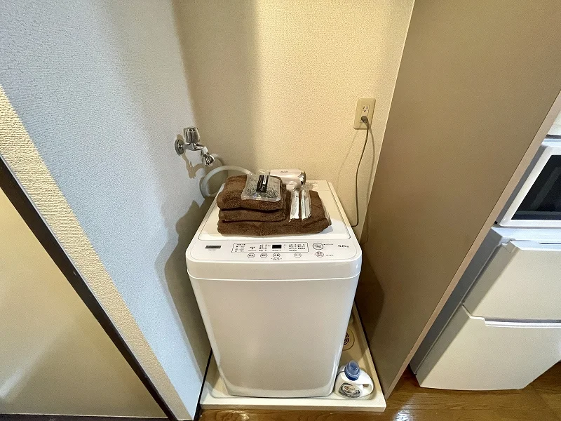 独立洗面台、洗濯機も完備‼タオル、ドライヤー、歯ブラシ、ボディタオルも揃えてるのは滋賀大津(錦織３丁目)マンスリーマンションだけ♪