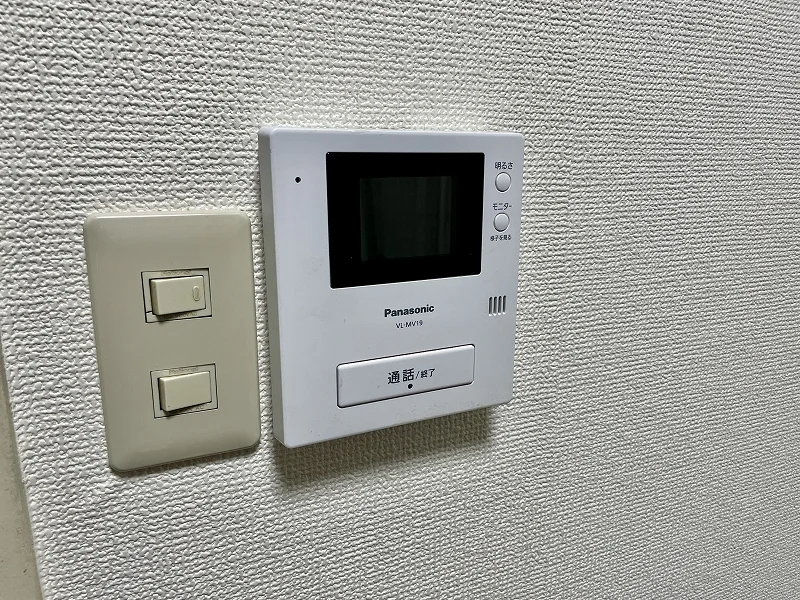 モニターフォン完備なのでお子様や女性のご利用でも安心ですね♪大津駅前(丸屋町商店街)ウィークリーマンションの人気物件♪