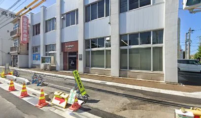 富山信用金庫 元町支店まで徒歩8分